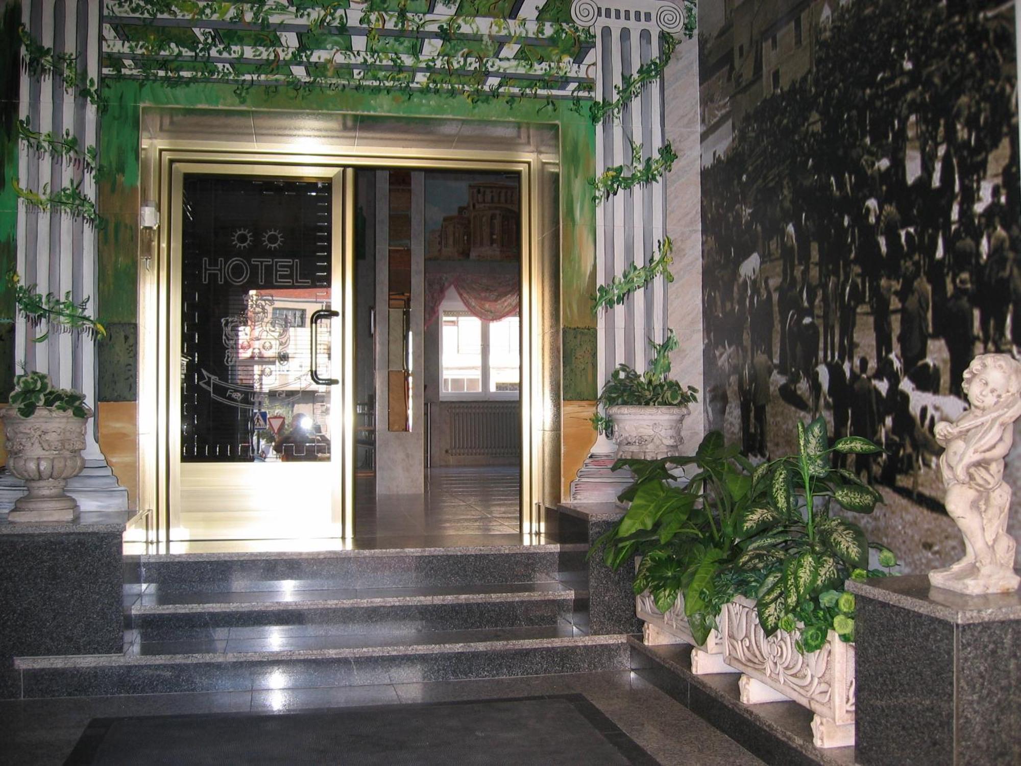 Hotel Fray Juan Gil Arévalo Extérieur photo
