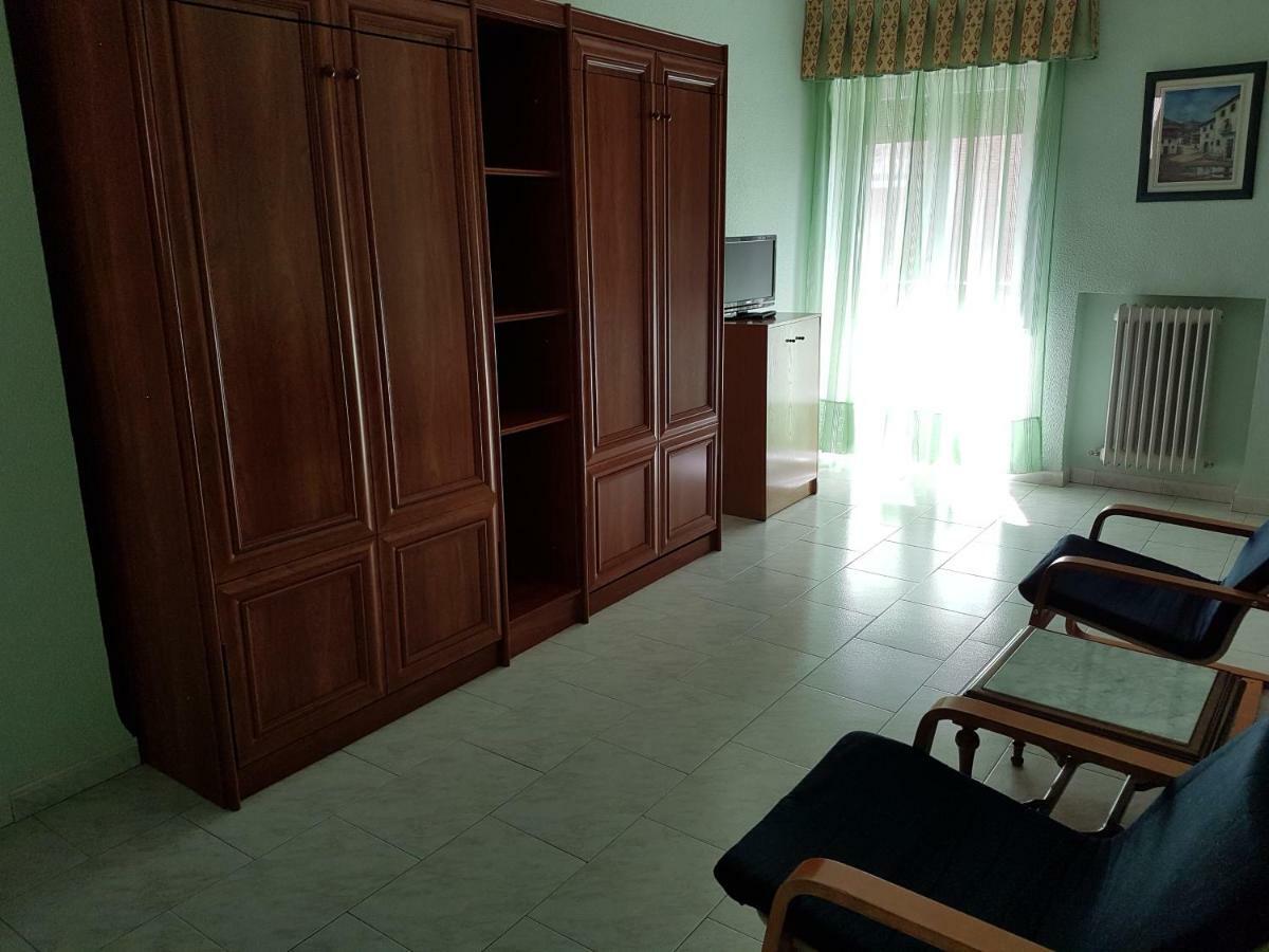 Hotel Fray Juan Gil Arévalo Extérieur photo